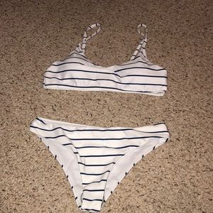Bathing suit top and bottoms